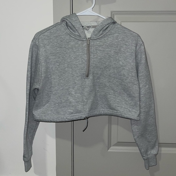 Forever 21 Active Cropped Sweatshirt - Picture 1 of 6